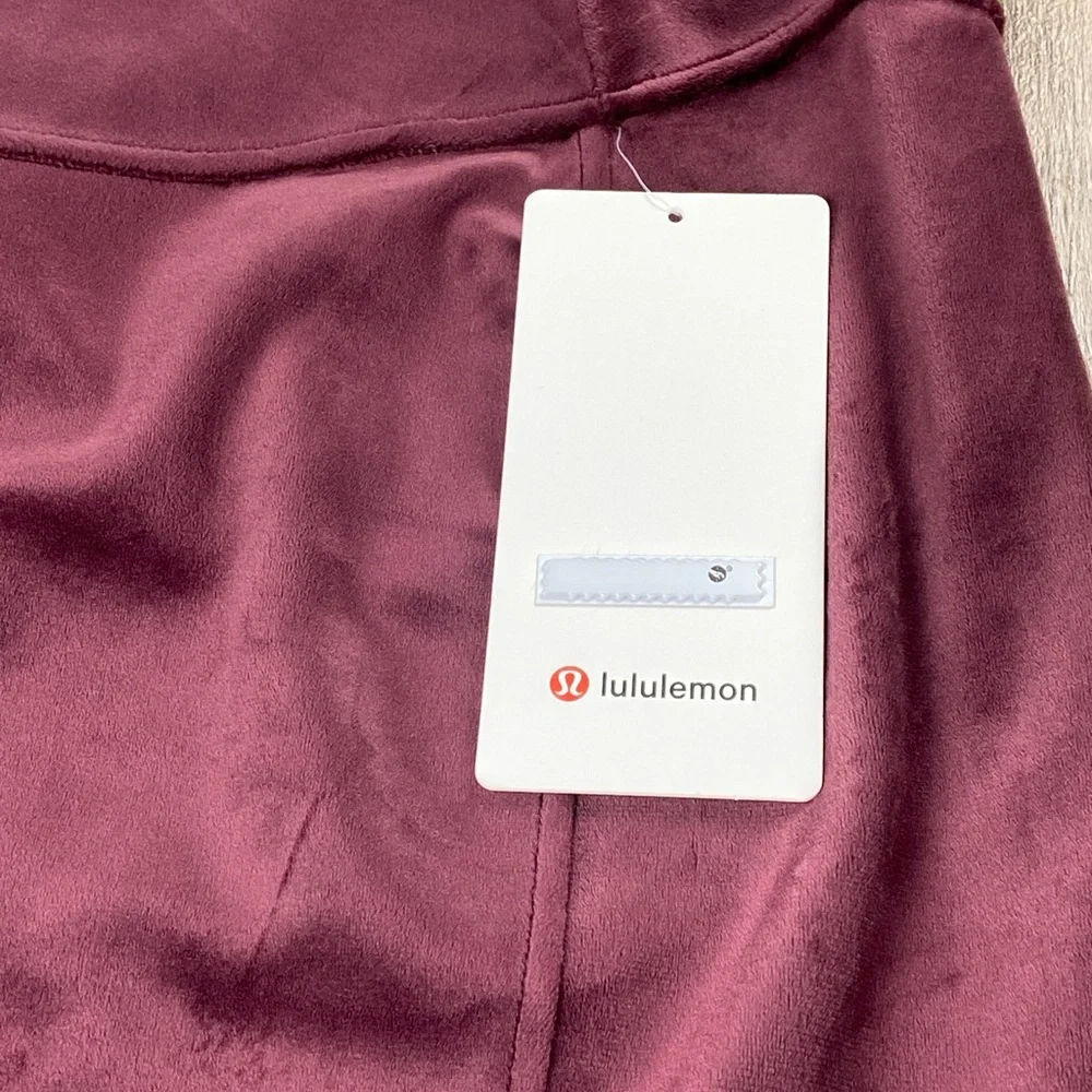Lululemon athletica scuba HR Mini Skirt Size XL NWT